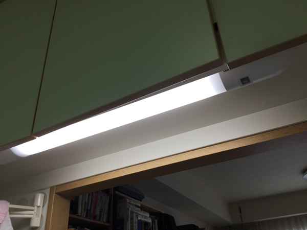 キッチン手元灯を交換しました 東京都目黒区のお客様宅 てるくにでんきの毎日は照明器具の毎日