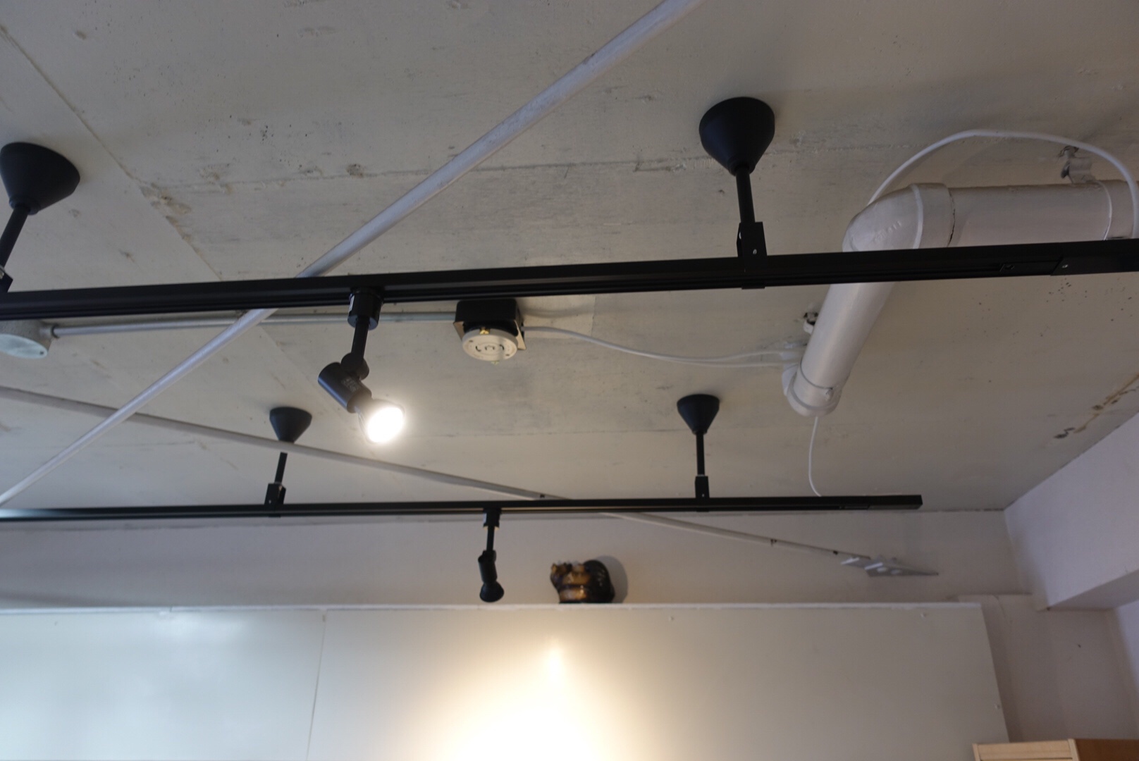 パイプ吊り – てるくにでんき 照明器具の実例集